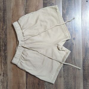 MNML Everyday SweatShorts 5" inseam Size Medium in Tan